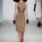 cappello tesa larga